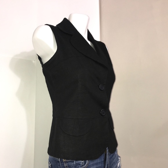 Urban Behaviour Classic Black Buttoned Blazer Vest - Picture 5 of 11